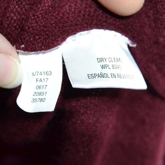 Cashmere Charter Club Burgandy 100% Cashmere Sweater Size Medium - Picture 5 of 5